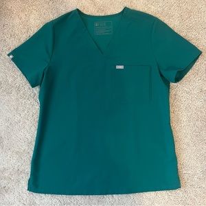 FIGS CATARINA SCRUB TOP